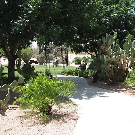 Scottsdale Cottonwoods Resort & Suites