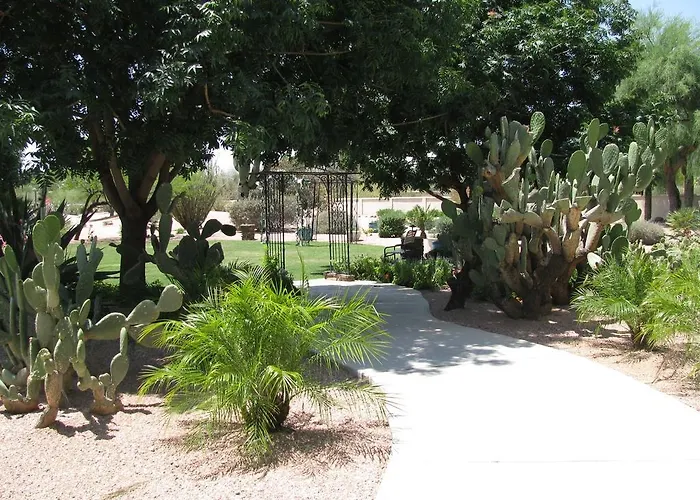 Hotel Cottonwoods & 3*